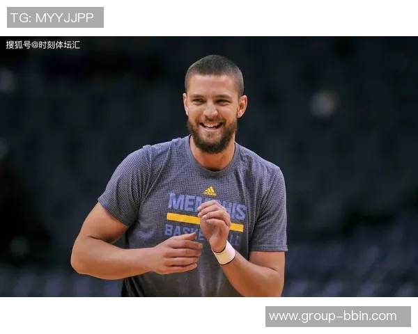 努诺谈菲尔克鲁格伤病影响表达对其未来的美好祝愿 努诺谈菲尔克鲁格伤病影响表达对其未来的美好祝愿