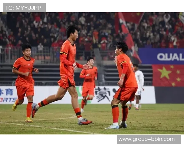 U16国足上半场表现出色赵松源助攻邝兆镭张旭尧联手破门暂时领先斯里兰卡