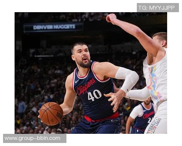 米切尔盛赞泰森防守出色穆雷下半场仅得6分表现令人失望