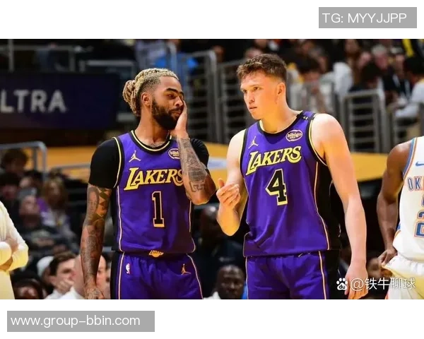 安芬尼西蒙斯替补出战16投9中砍下27分助球队获胜表现惊艳