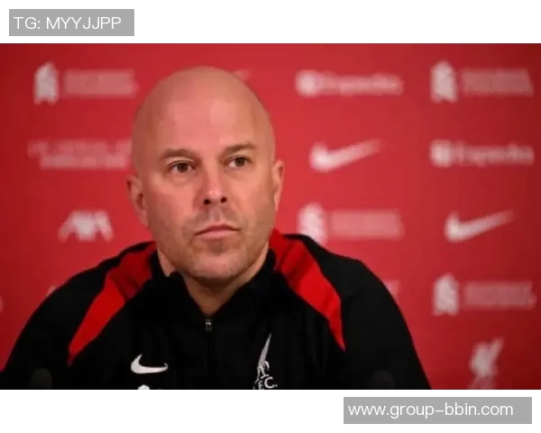 早报：皇马主场意外失利塞尔塔染红三人利物浦高层力挺斯洛特教练