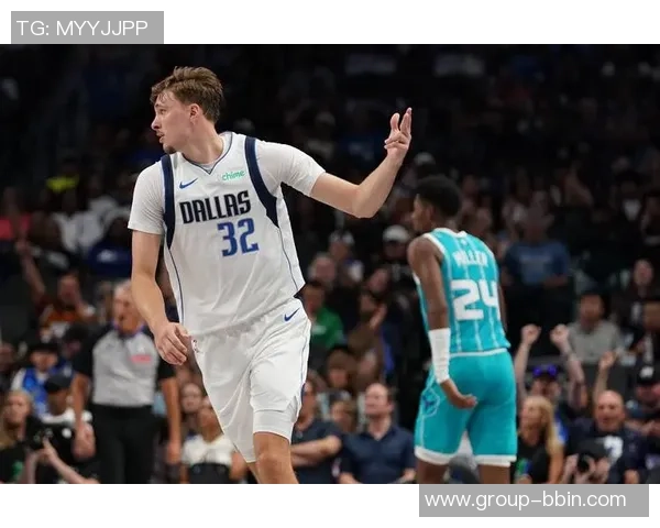 独行侠或将交易浓眉留住欧文与弗拉格训练中关系良好 独行侠或将交易浓眉留住欧文与弗拉格训练中关系良好